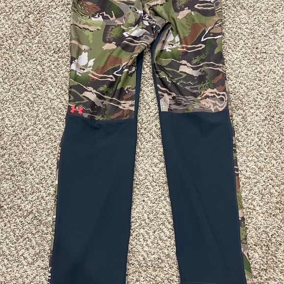 Under Armour Camo Pants - Picture 4 of 4